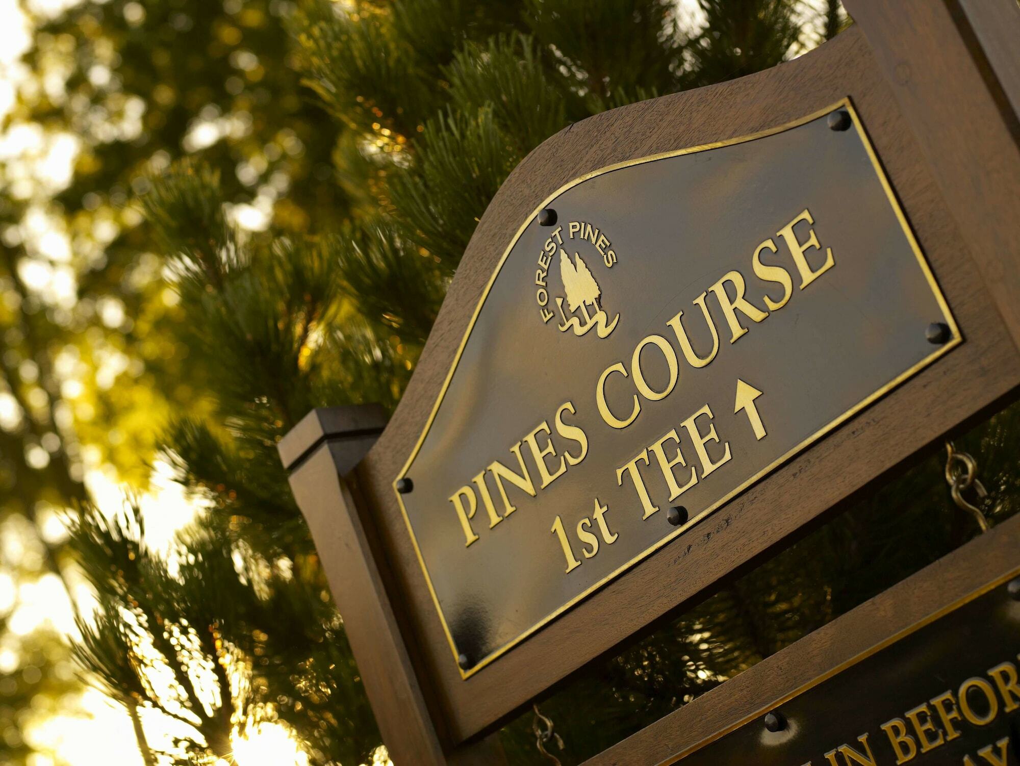 Forest Pines Hotel, Spa & Golf Resort Brigg Exterior photo